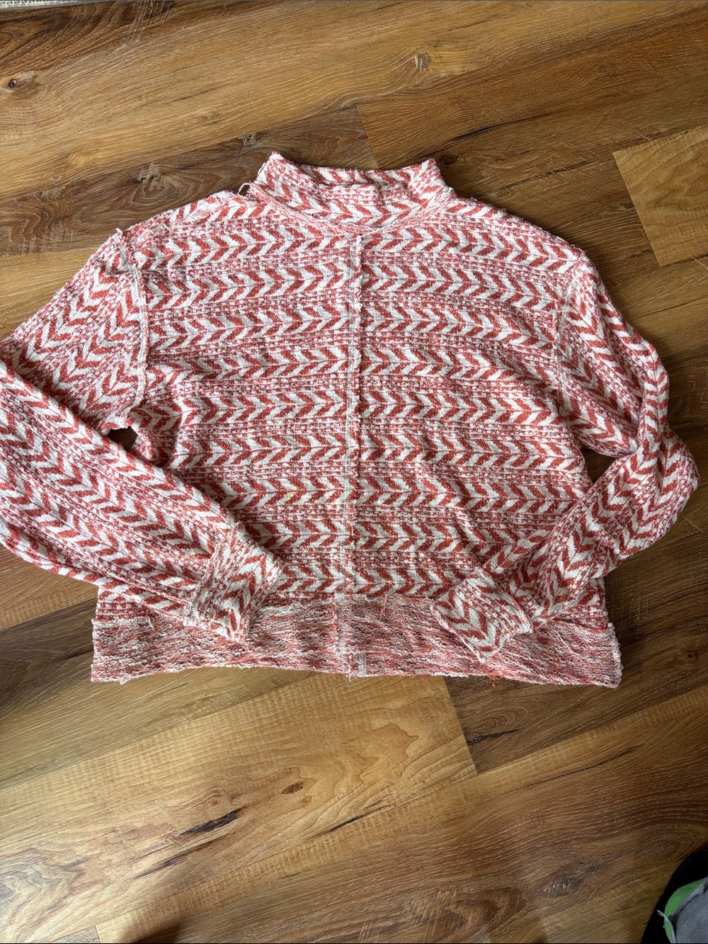 BKE Coral and Cream Chevron Knit Pullover